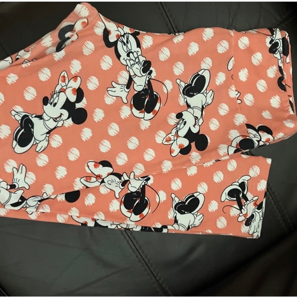 💗The Disney Collection 2 Pair of O/S Leggings Bundle by LuLaRoe 👖 - Picture 11 of 12